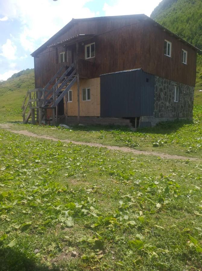 Hotel Latphari à Ushguli Extérieur photo