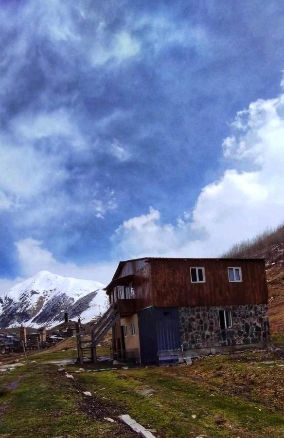 Hotel Latphari à Ushguli Extérieur photo